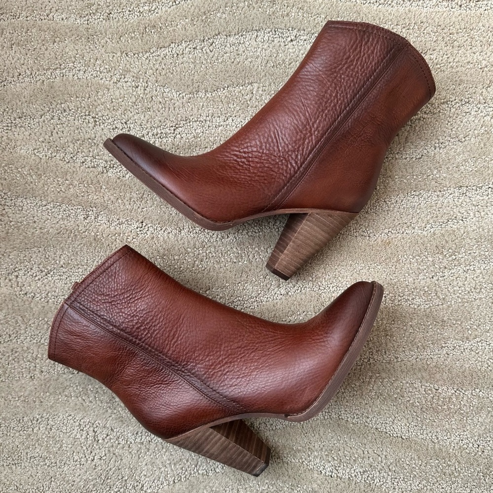 Zodiac Darrah Leather Western Pointed Toe Cone Heel Bootie Cognac Brown Sz 9 NIB - Picture 7 of 16